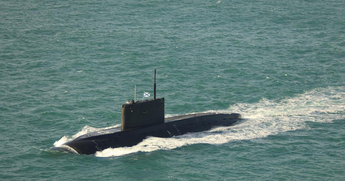 Read more about the article Russian preps for war on UK with spy fleet